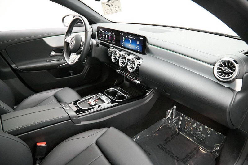 2025 Mercedes-Benz CLA CLA 250 4MATIC