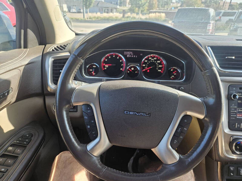 2016 GMC Acadia Denali