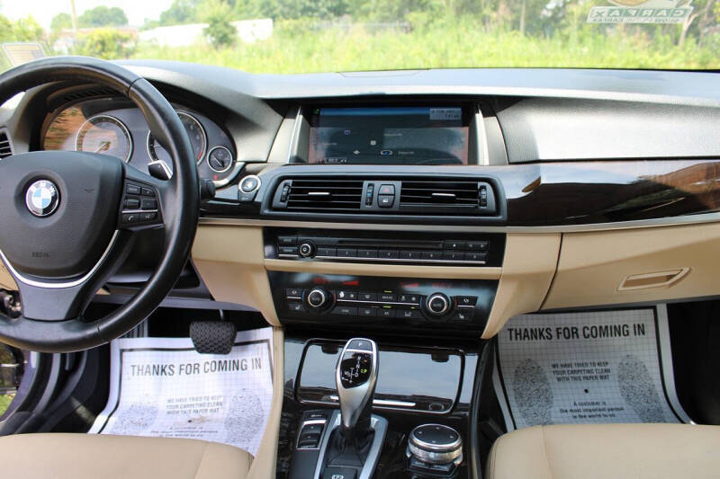 2016 BMW 5 Series 528i