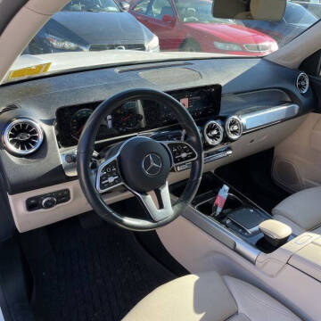 2022 Mercedes-Benz GLB GLB 250 4MATIC