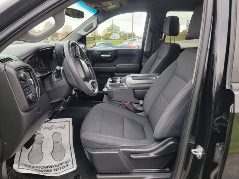 2020 Chevrolet Silverado 1500 Custom