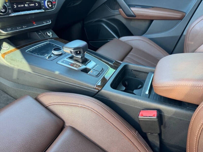 2019 Audi Q5 quattro Premium Plus 45 TFSI