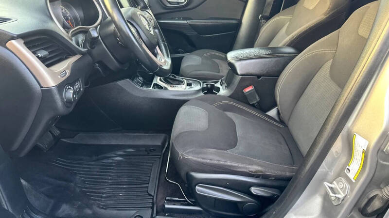 2017 Jeep Cherokee Latitude