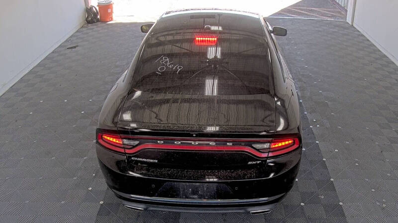 2018 Dodge Charger SXT