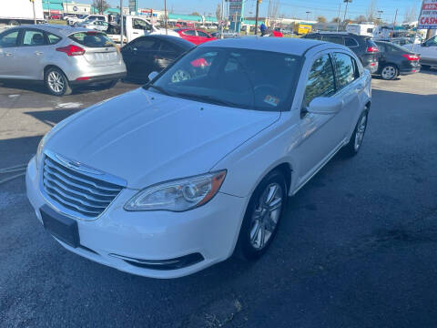 2013 Chrysler 200 for sale at Auto Outlet of Trenton in Trenton NJ