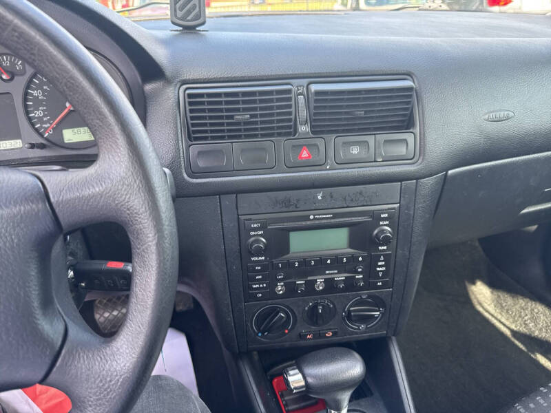 2003 Volkswagen Golf GL