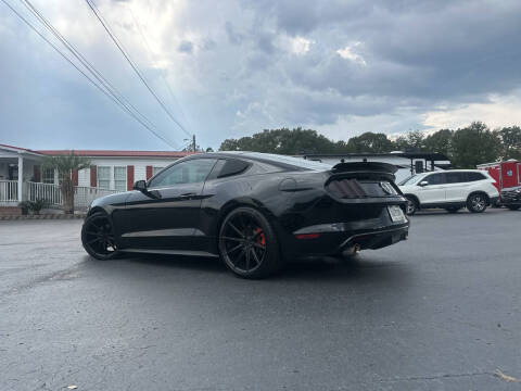 2017 Ford Mustang V6