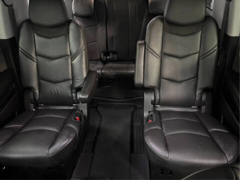 2020 Cadillac Escalade ESV Premium Luxury