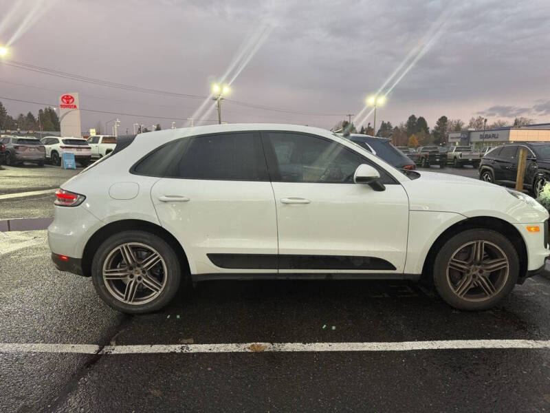 2020 Porsche Macan S