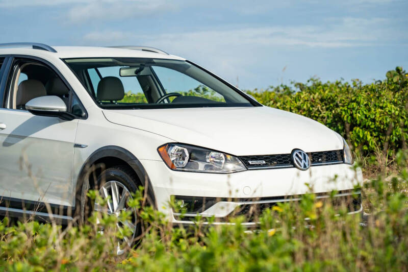 2017 Volkswagen Golf Alltrack TSI S 4Motion