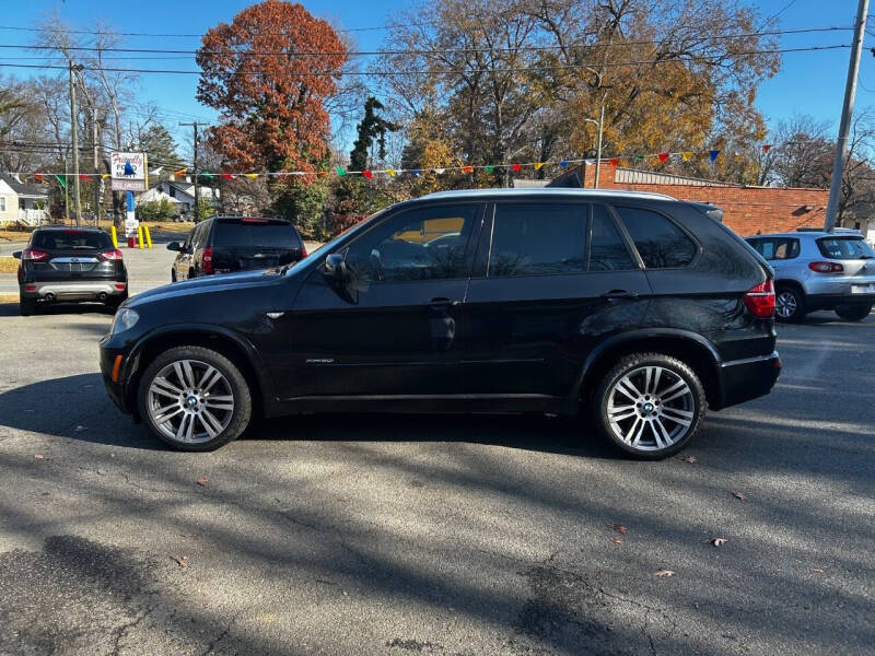 2011 BMW X5 xDrive50i's photo