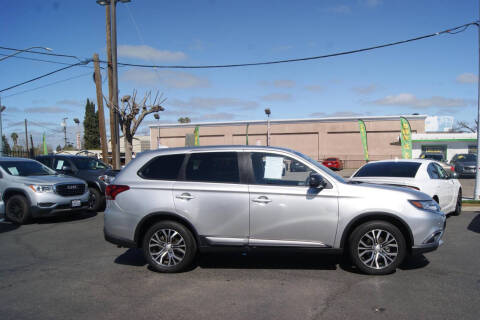 2018 Mitsubishi Outlander ES