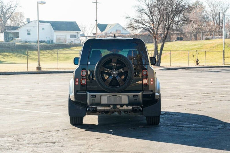 2024 Land Rover Defender 110 V8 P525 Carpathian Edition