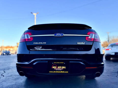 2012 Ford Taurus SHO