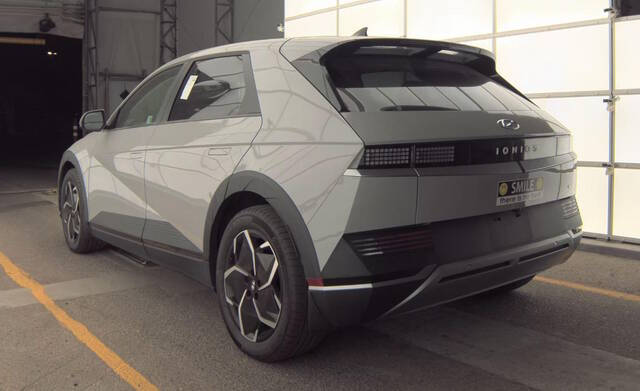2024 Hyundai Ioniq 5 SEL