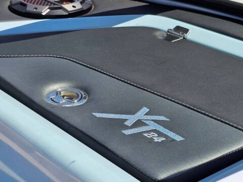 2022 MasterCraft XT24