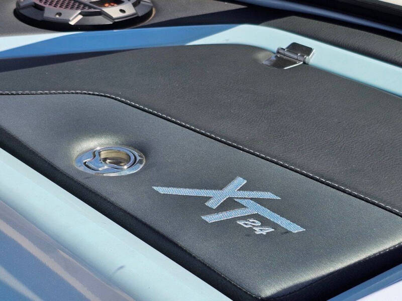 2022 MasterCraft XT24