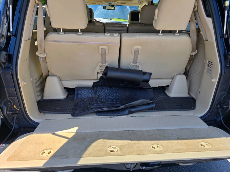 2011 Lexus LX 570