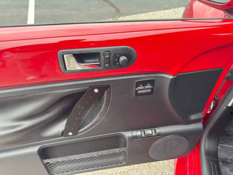 2006 Volkswagen New Beetle 2.5