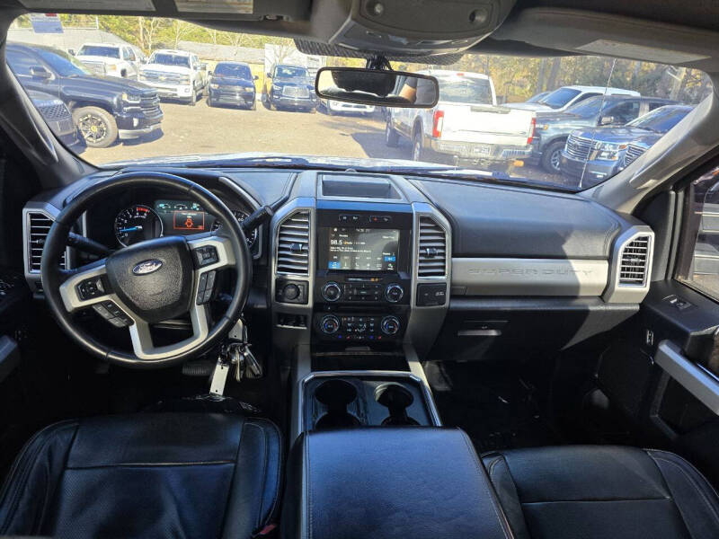 2017 Ford F-250 Super Duty Lariat