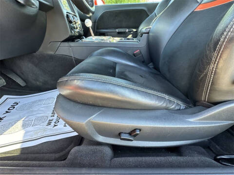 2009 Dodge Challenger SRT8