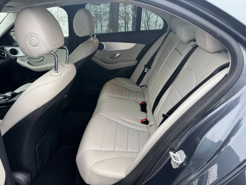 2015 Mercedes-Benz C-Class C 300