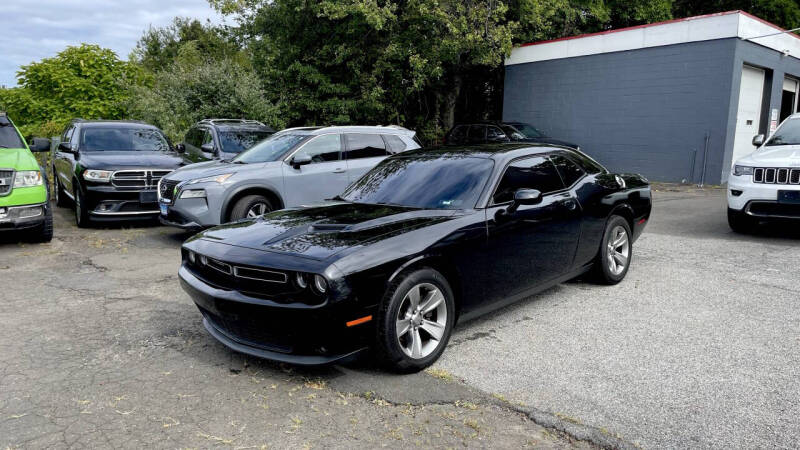 2015 Dodge Challenger SXT