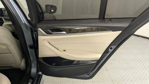 2018 BMW 5 Series 530i