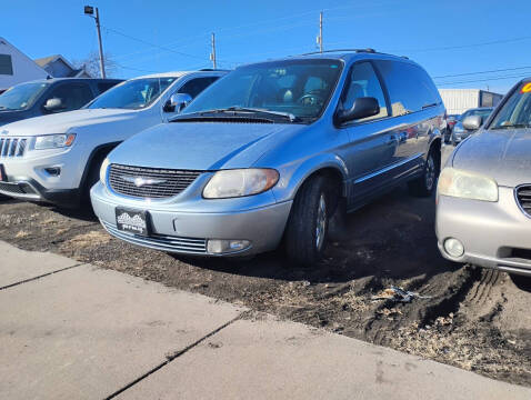 2003 Chrysler Town and Country