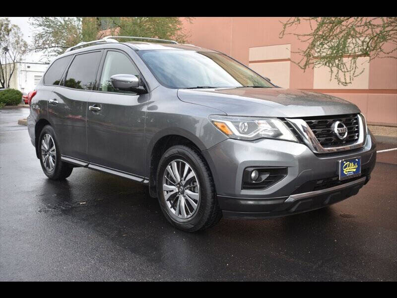 2019 Nissan Pathfinder SL