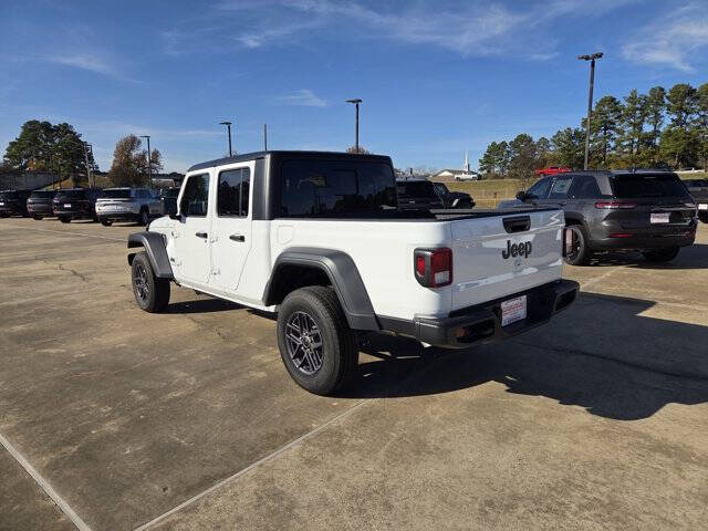 2025 Jeep Gladiator Sport S