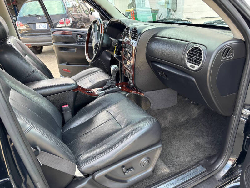 2005 GMC Envoy Denali