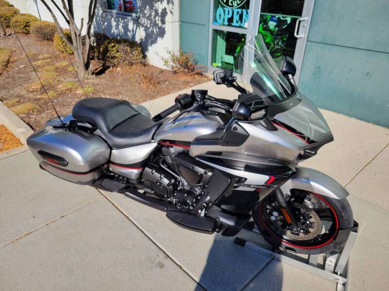 2018 Yamaha Star Eluder GT