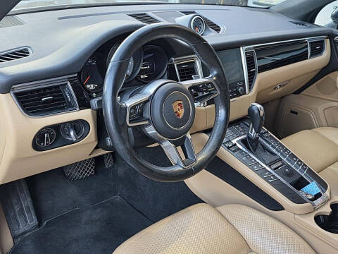 2018 Porsche Macan S