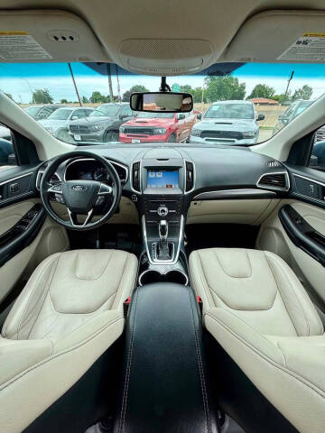 2018 Ford Edge Titanium