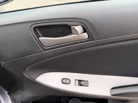 2017 Hyundai Accent