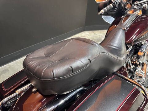 2005 Harley-Davidson® FLHTCUI - Electra Glide®