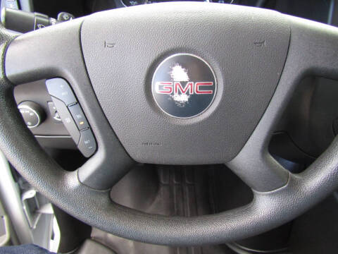 2023 GMC Savana 2500