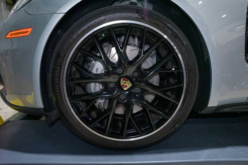 2018 Porsche Panamera 4S