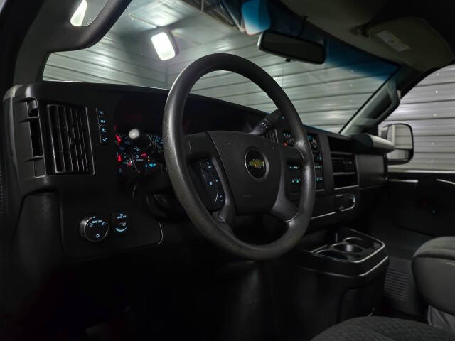 2021 Chevrolet Express 2500