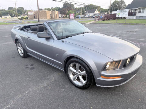 2007 Ford Mustang GT Deluxe