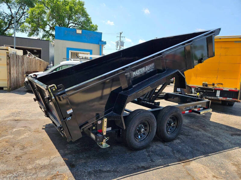 2025 Doolittle 8214