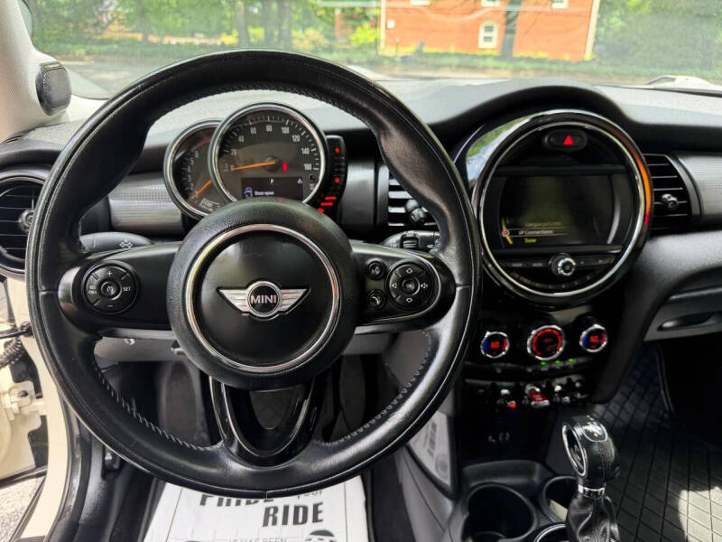 2017 MINI Hardtop 2 Door Cooper