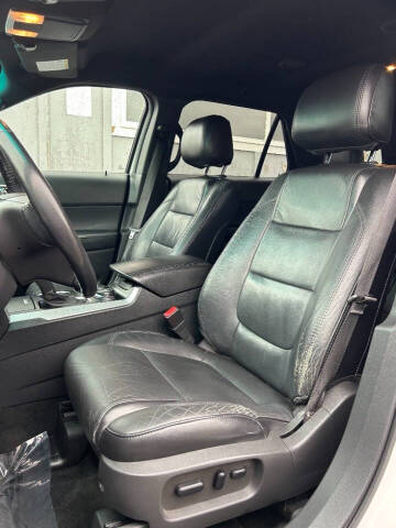 2011 Ford Explorer XLT