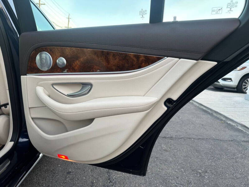 2019 Mercedes-Benz E-Class E 300 4MATIC