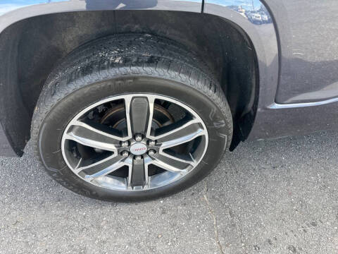 2018 GMC Acadia Denali