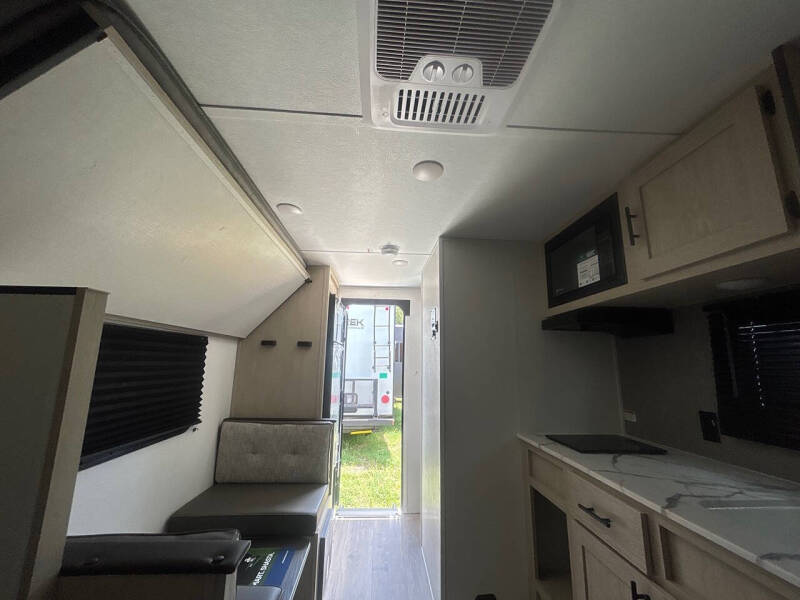 2026 Shasta RV 17LB