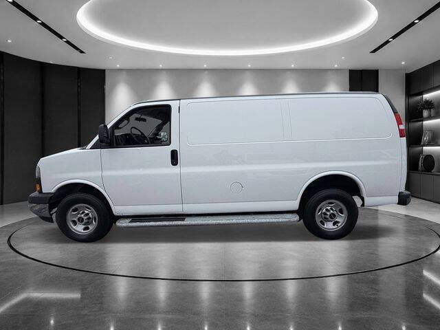 2024 GMC Savana 2500