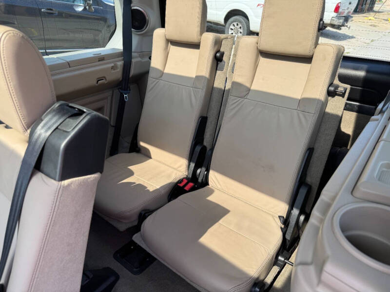 2011 Land Rover LR4