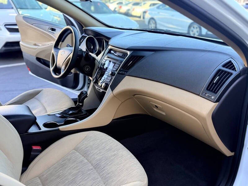 2012 Hyundai Sonata GLS